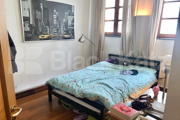 Two bedroomed, two bathroomed period conversion Union Street, London Bridge